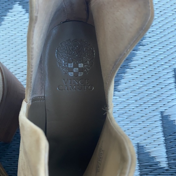 Gigietta Booties - Picture 5 of 7